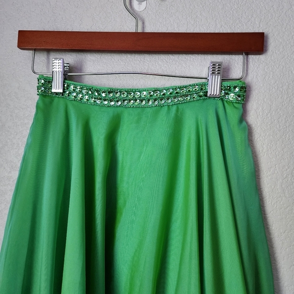 SHERRI HILL Maxi Skirt Shimmer Fabric in Brat Green‎ size 0 - Picture 9 of 11